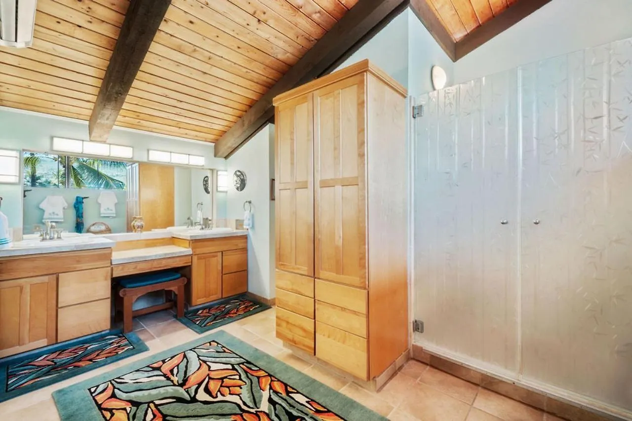 Kona Surf & Racquet 1-305 By Casago Kona - Luxury Oceanfront & Fun Villa Kailua-Kona