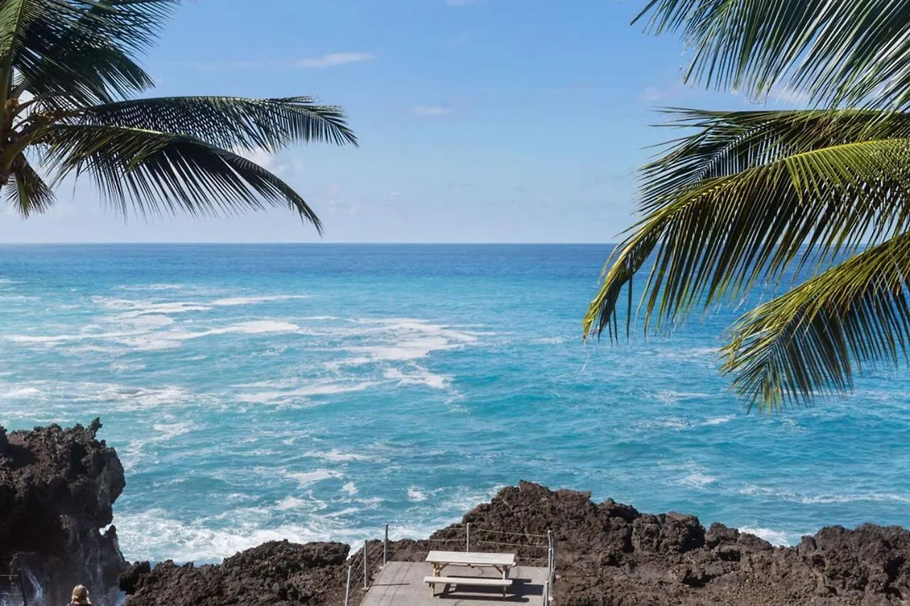 Kona Surf & Racquet 1-305 By Casago Kona - Luxury Oceanfront & Fun Villa Kailua-Kona Semesterbostad